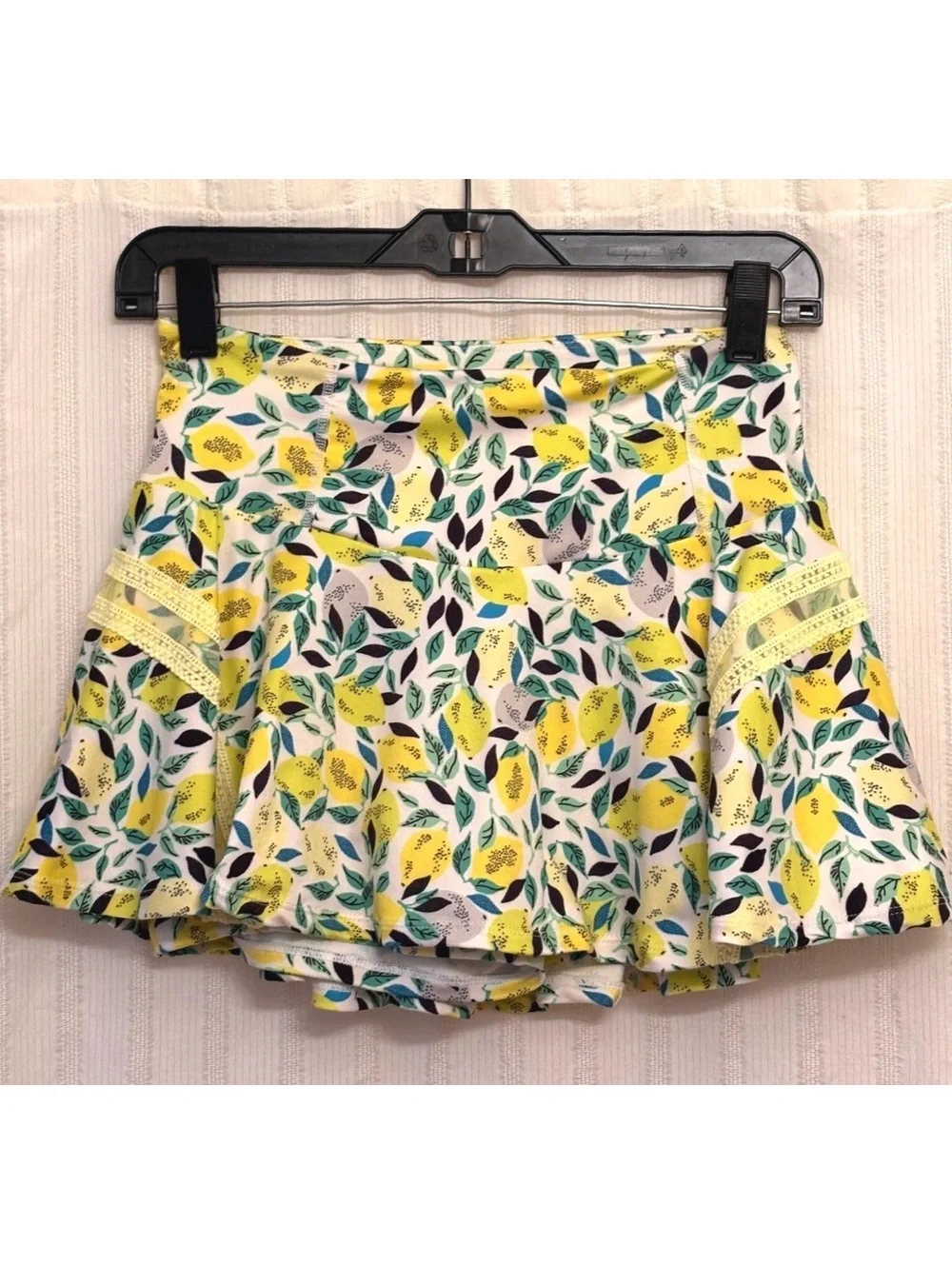 Free People Movement Women's Floral Yellow Lemon Print Skort with Lace Detail